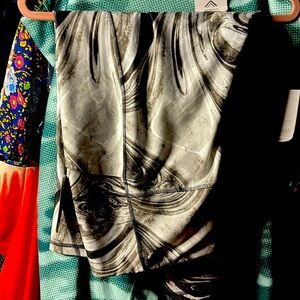 3X version active wear leggings NWT